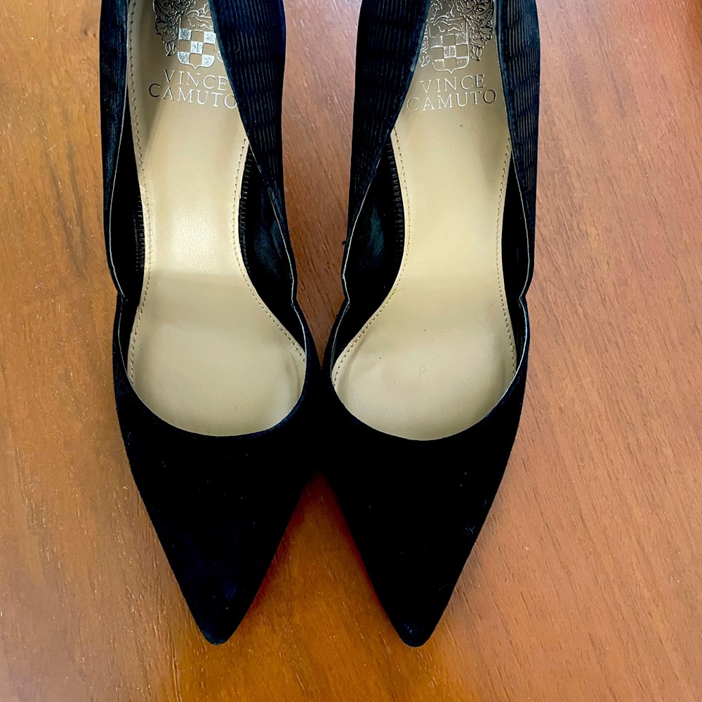 Vince Camuto Black Kidsuede D’orsay Heels